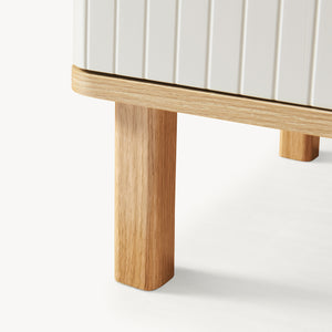 Table de chevet Ferrersp avec porte 50x40x40 cm aspect chêne/sable [en.casa]