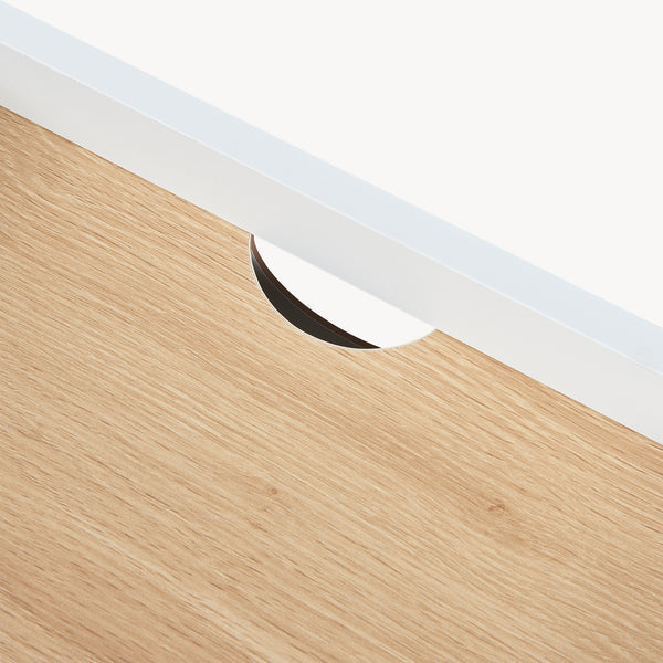 Table de chevet Kuorshare 55x42x37 cm Blanc/Aspect chêne [en.casa]