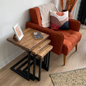 Table d'appoint Rørvig en lot de 3, pin teinté [en.casa]