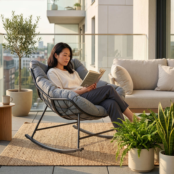 Fauteuil à bascule de jardin Villeneuve 85 x 90 x 91 cm noir gris [en.casa] 