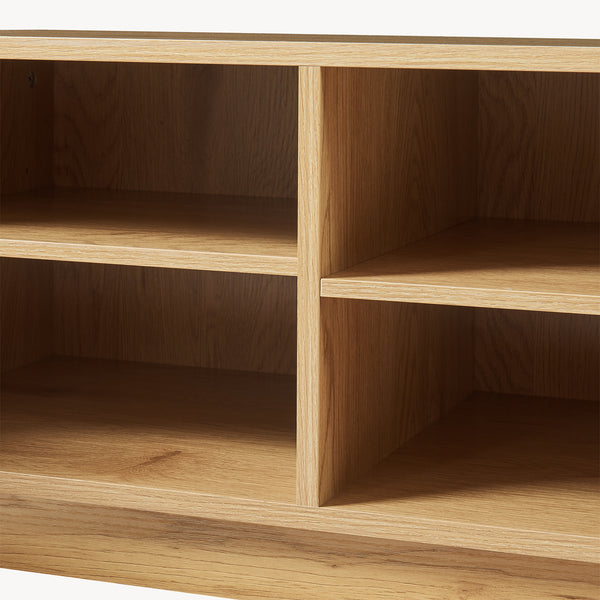 Meuble TV Ferrersp avec 2 portes 140x40x45 cm aspect chêne / couleur sable [en.casa]