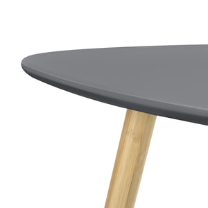 Ensemble de tables basses Levanger en différentes couleurs en.casa