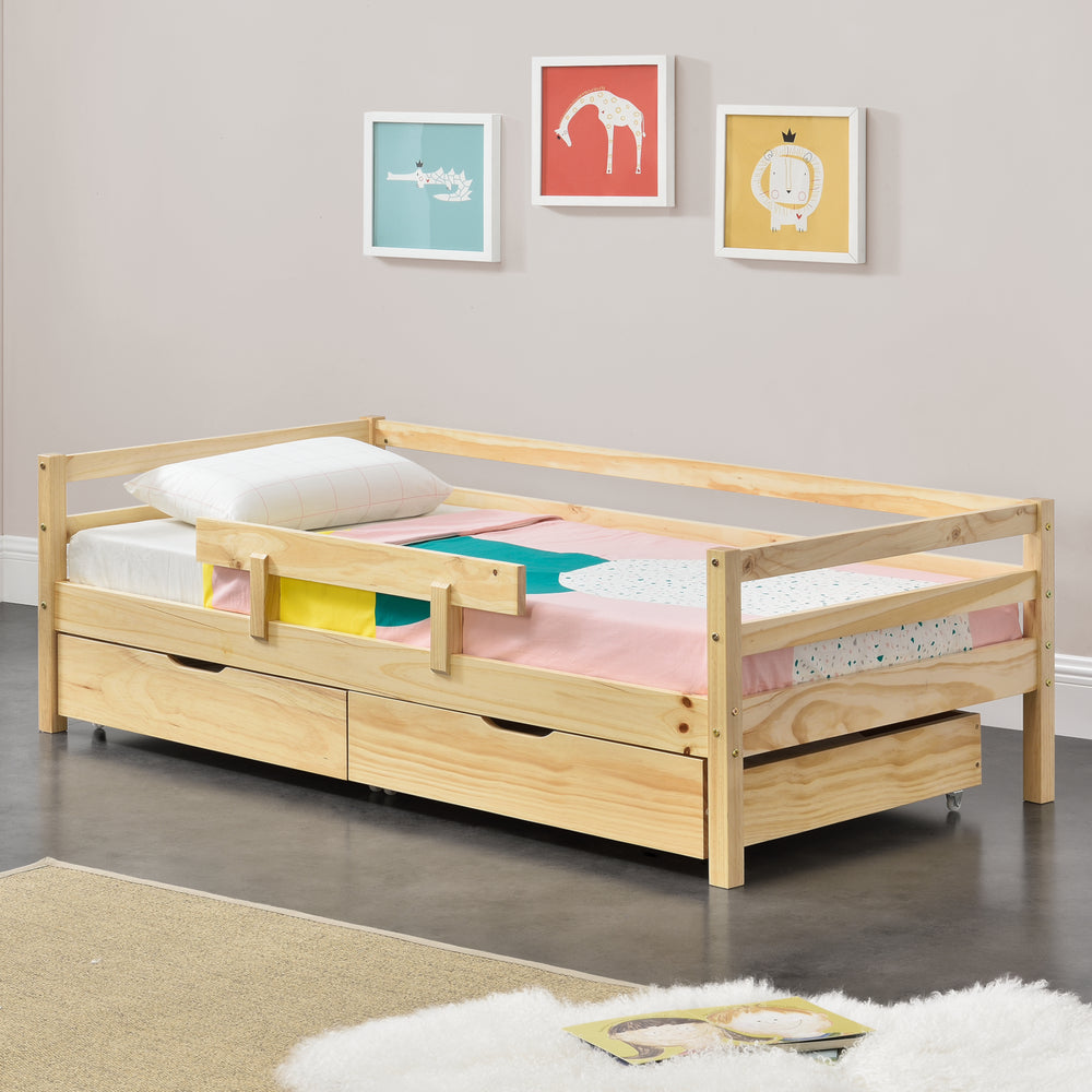 Lit bébé Reykholt en différentes couleurs et tailles [en.casa]