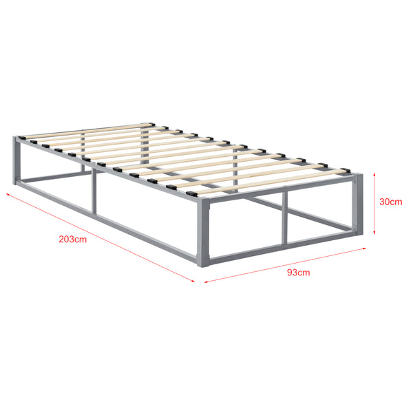 Lit en métal Kreta en différentes couleurs et tailles [en.casa]