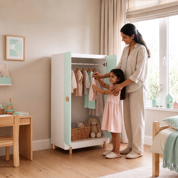 Armoire enfant Vaarentaa [en.casa]