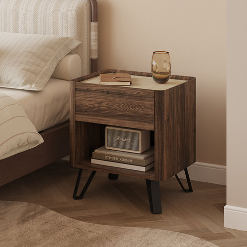 Table de chevet Trorlon 55x50x40 cm aspect noyer/travertin [en.casa]