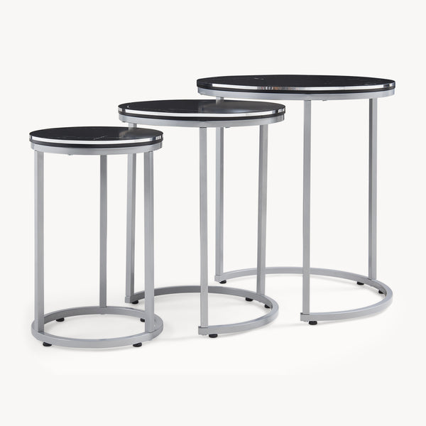 Table gigogne Bornholm en lot de 3 pièces en différentes couleurs [en.casa]