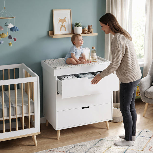 Commode à langer Sallinrar avec matelas à langer amovible [en.casa]
